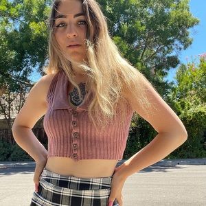 Meet your Posher, Laura